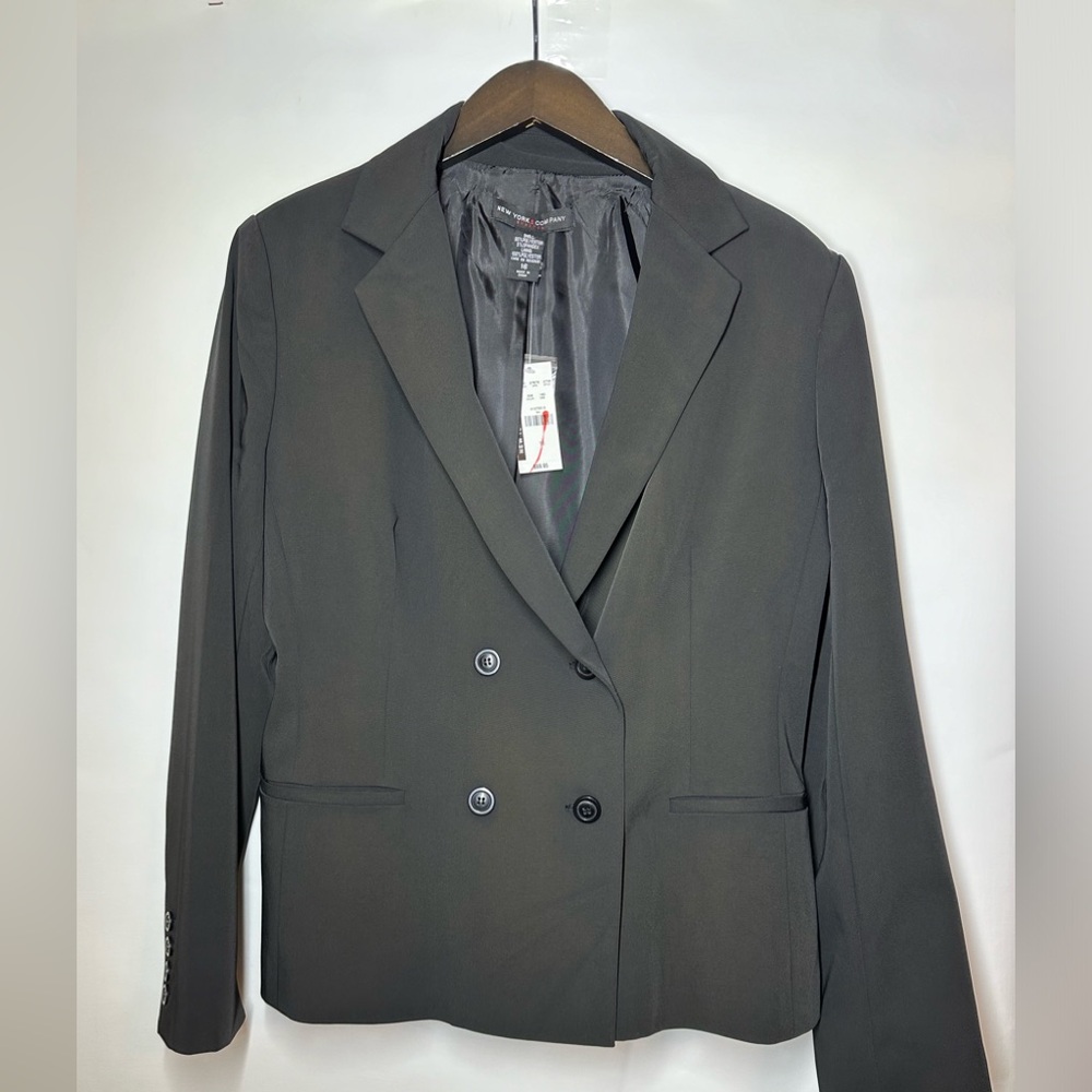 NWT New York and Company Lined Blazer. Sz. 16